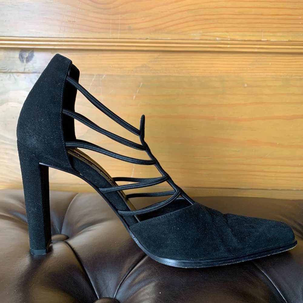Via Spiga Devine Strappy Black Suede 4" Heels. Size 7. Very Good Condition